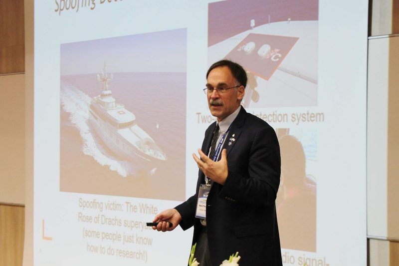 Mark Psiaki receives the 2020 Meir Hanin International Memorial Priz Mark Psiaki receives the 2020 Meir Hanin International Memorial Prize