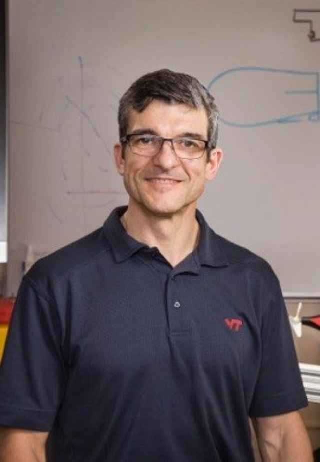 Photo of Dr. Daniel Stilwell