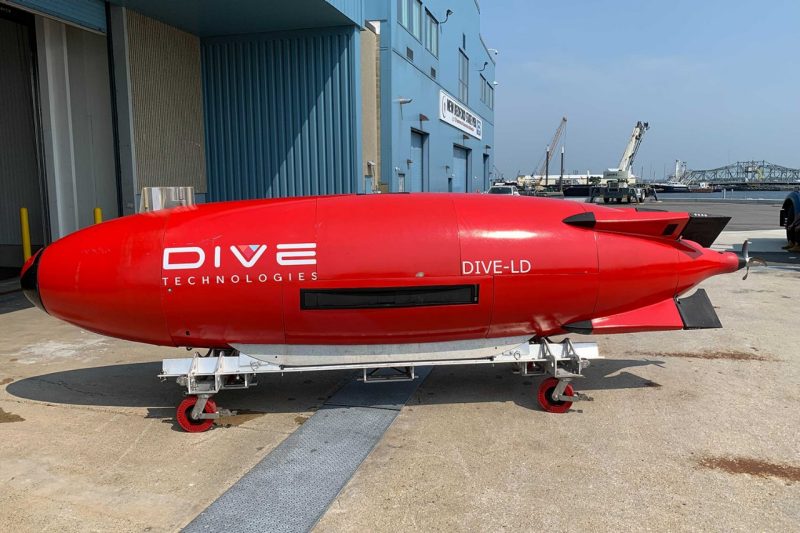 Ocean engineers continue to optimize design and performance of autonomous underwater vehicle